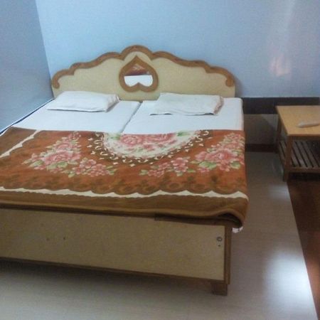 Hotel Sarovar ジャイサルメール エクステリア 写真